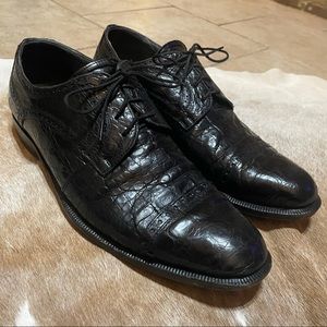 Forli | Genuine Crocodile Black Cap Toe Oxfords